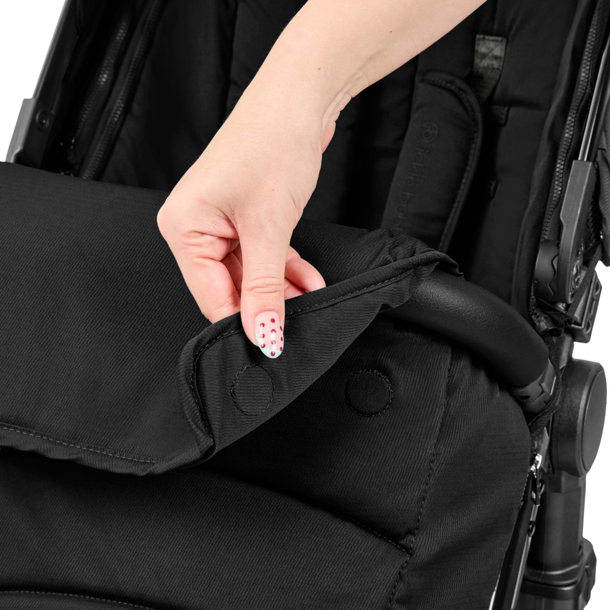 Ickle Bubba Stomp Luxe Elements 16 Piece Travel System | Raven