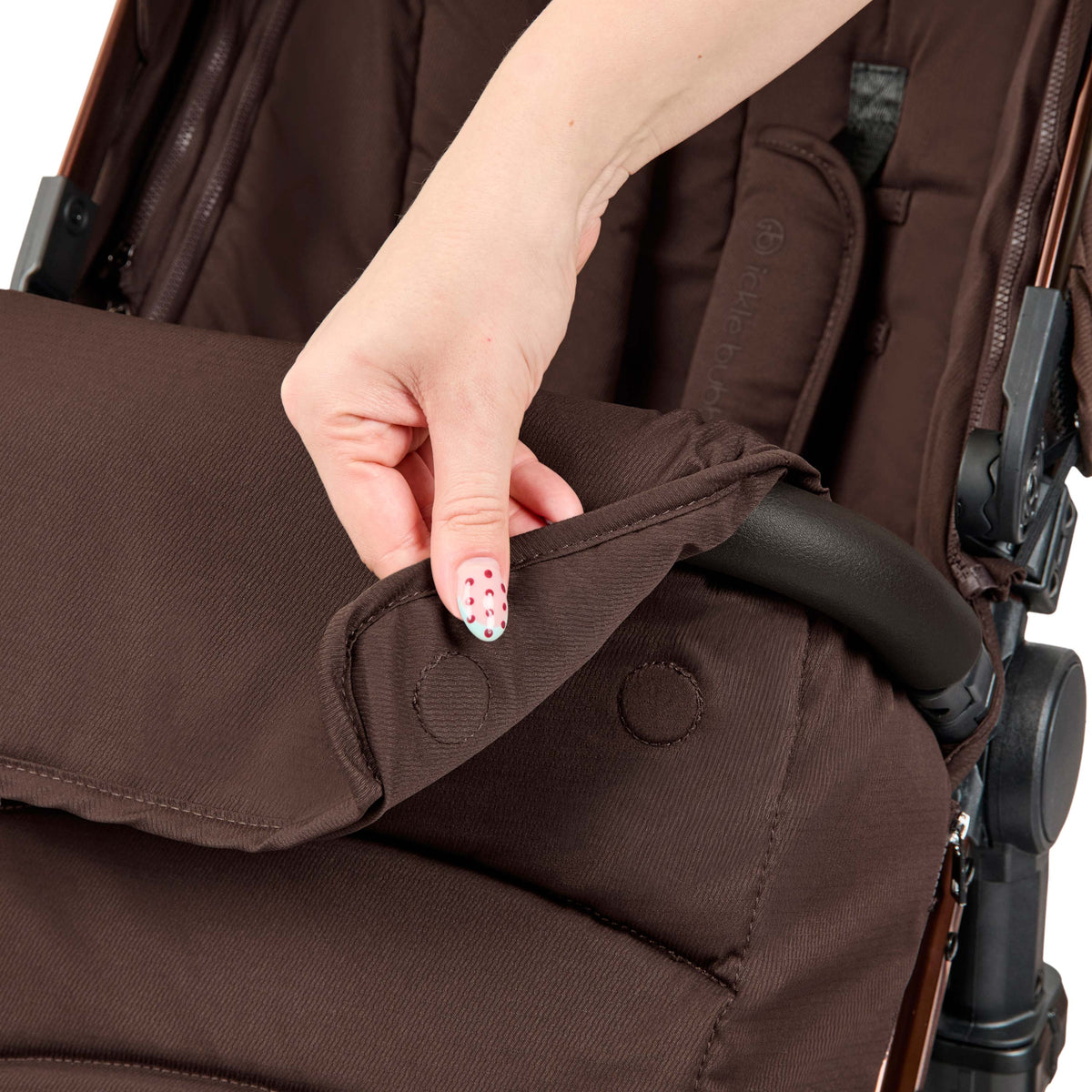 Ickle Bubba Stomp Luxe Elements 16 Piece Travel System | Chestnut