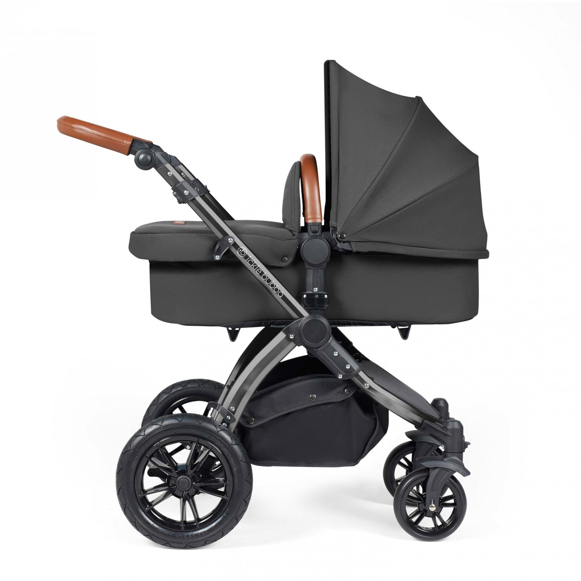 Ickle Bubba Stomp Luxe 12 Piece Travel System with i-Size Stratus Car Seat & ISOFIX Base Charcoal