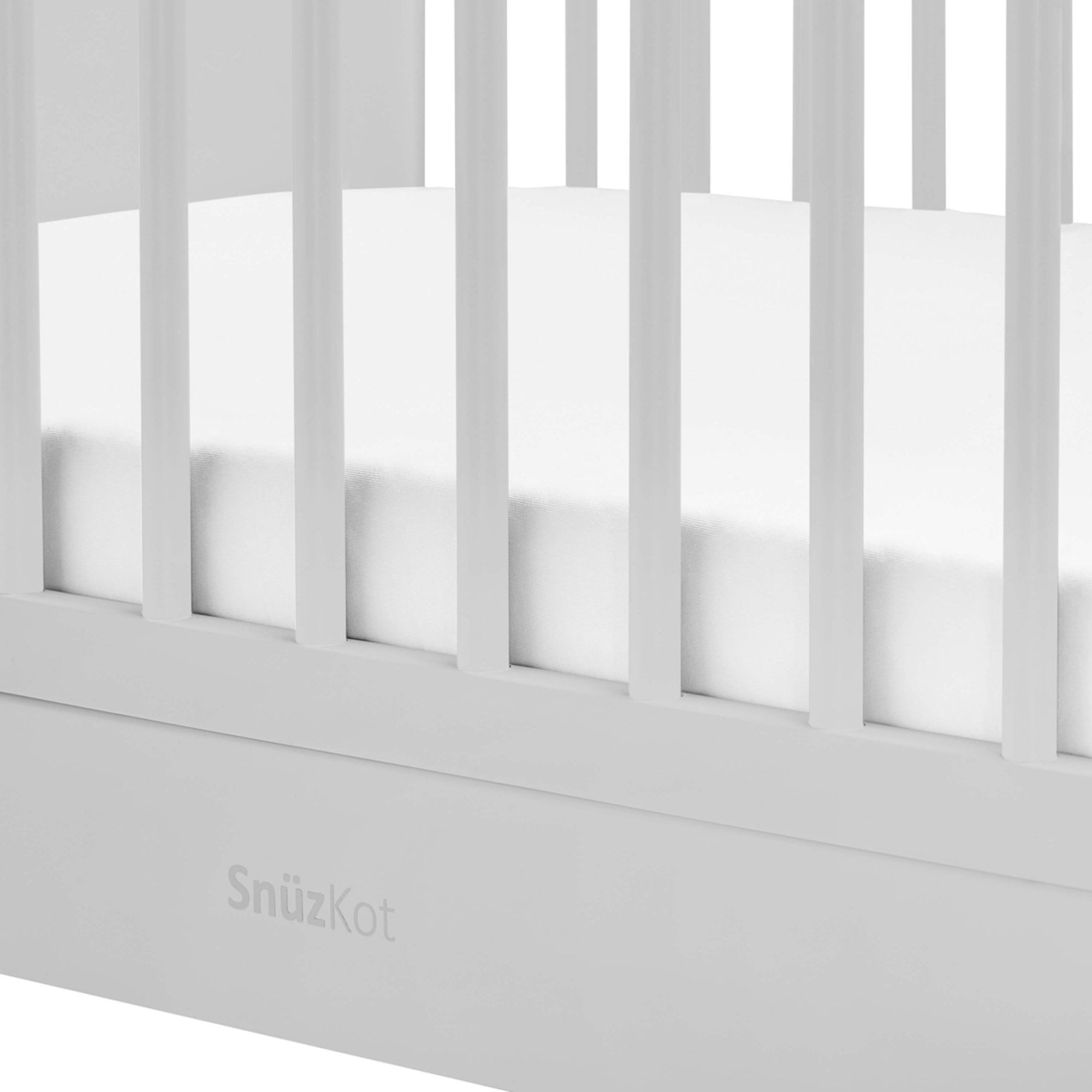 Snuz Snuzkot Skandi Cot Bed Haze Grey