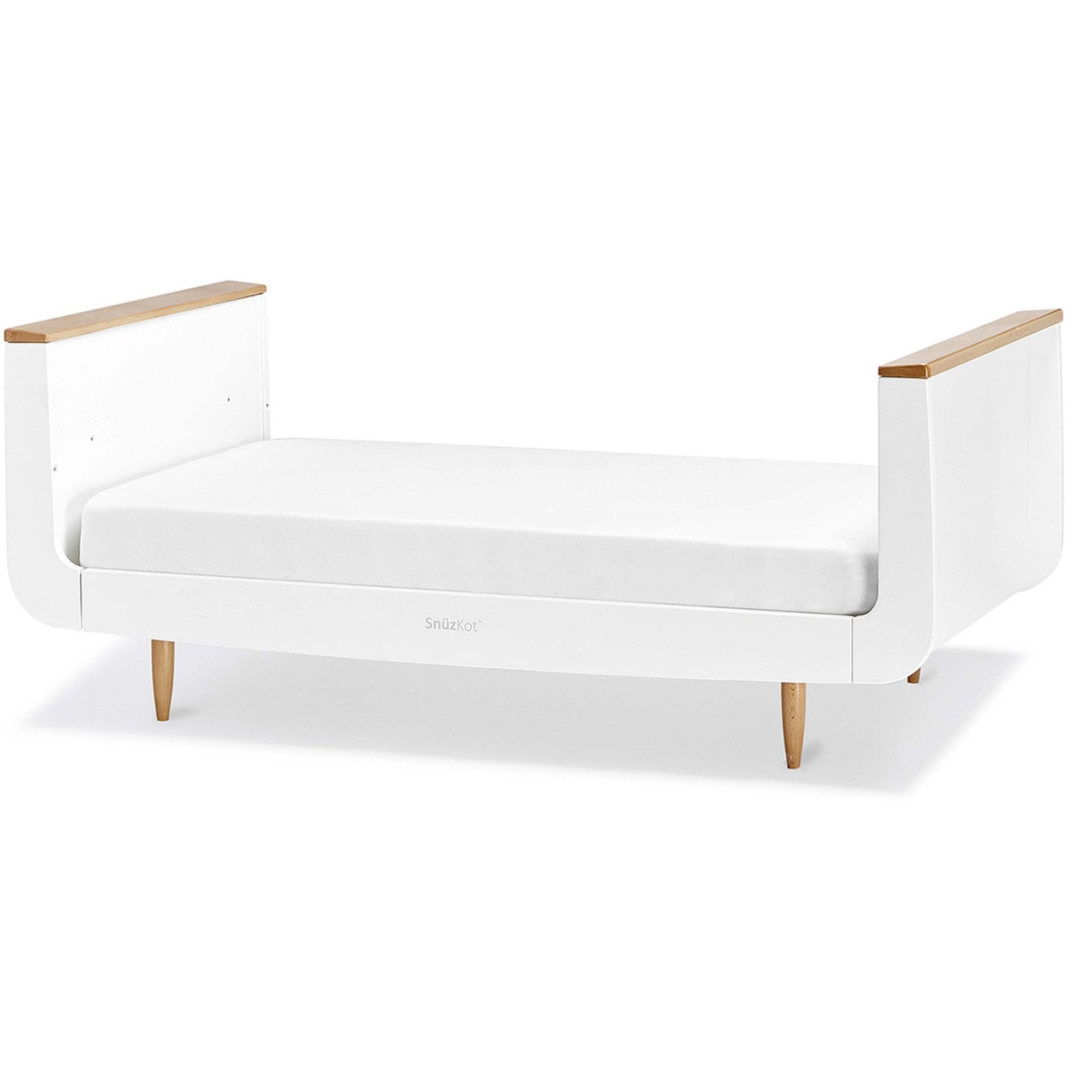 Snuz Snuzkot Skandi Cot Bed Natural