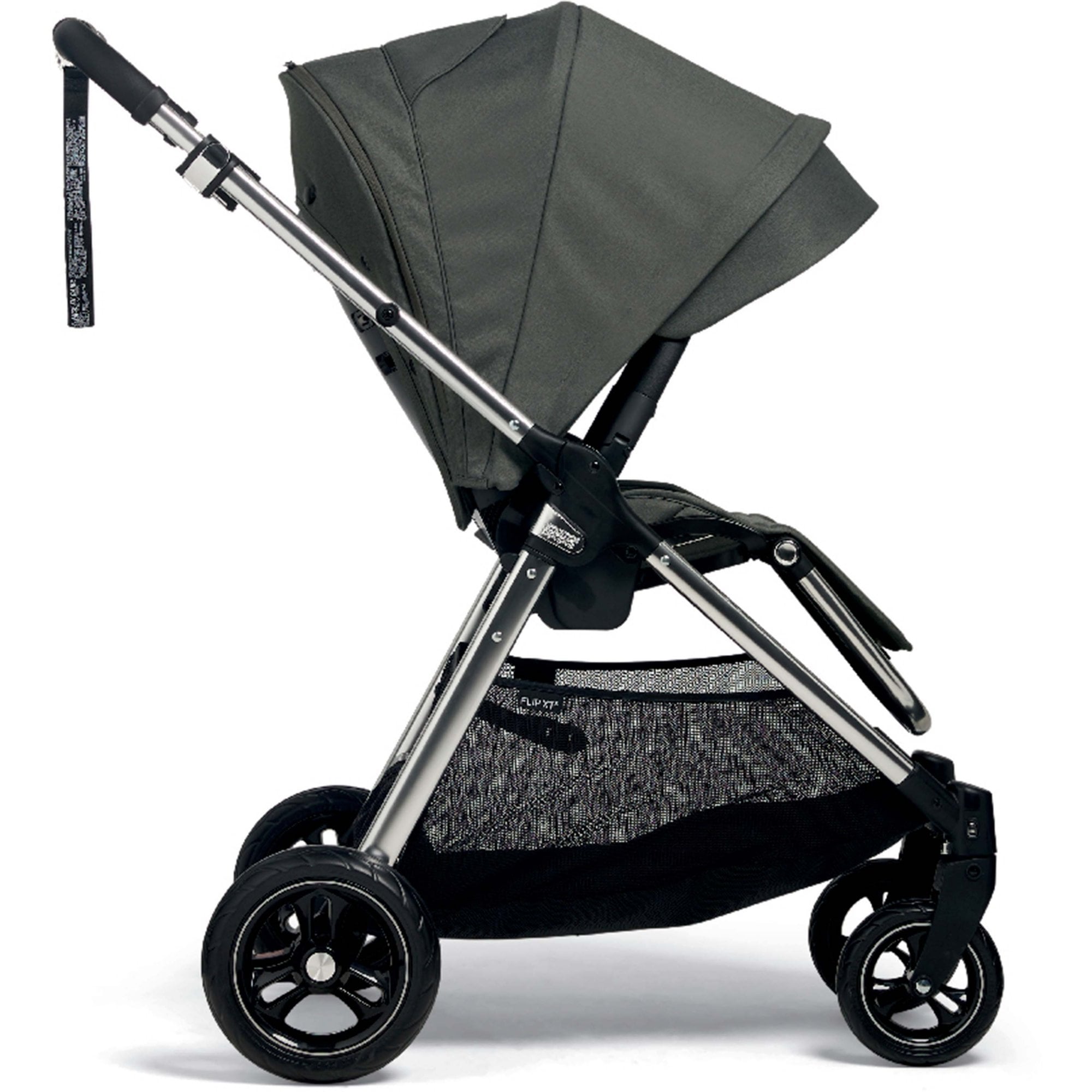 Mamas & Papas Flip XT3 Essential Bundle Harbour Grey + Cabriofix I-Size Car Seat + Base