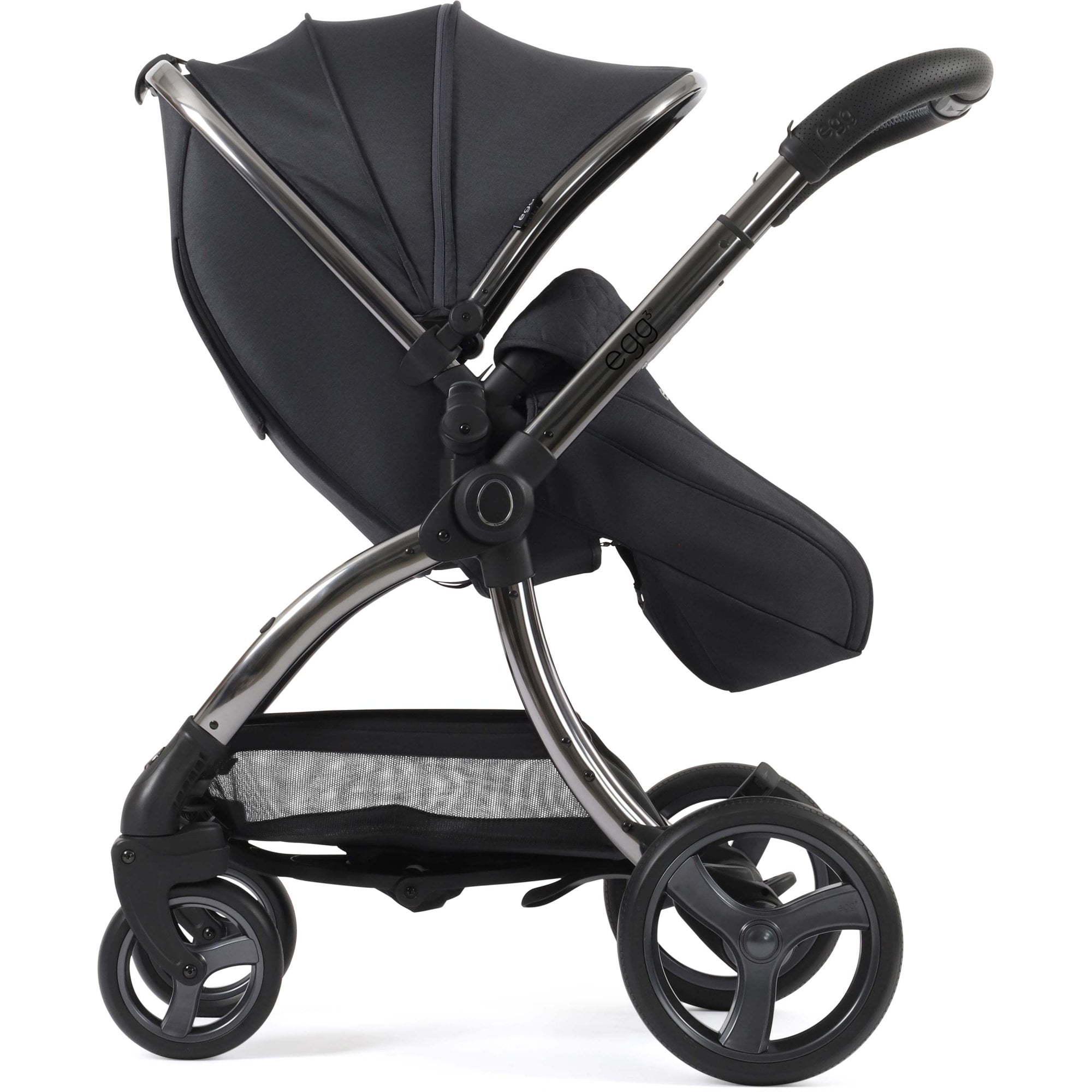 egg3® Stroller Carbonite