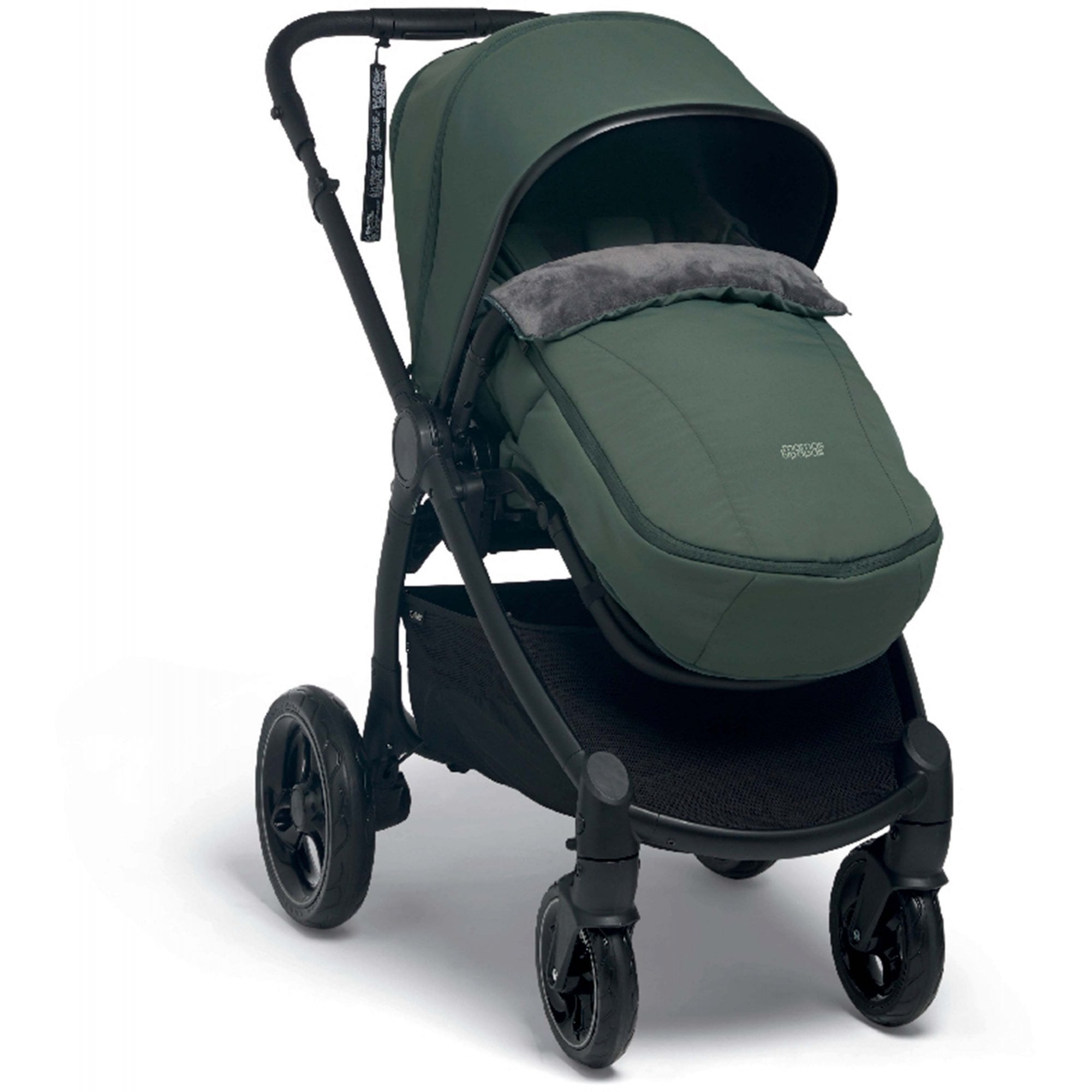 Mamas & Papas Ocarro Pushchair Essential Bundle Oasis + Cabriofix & Base
