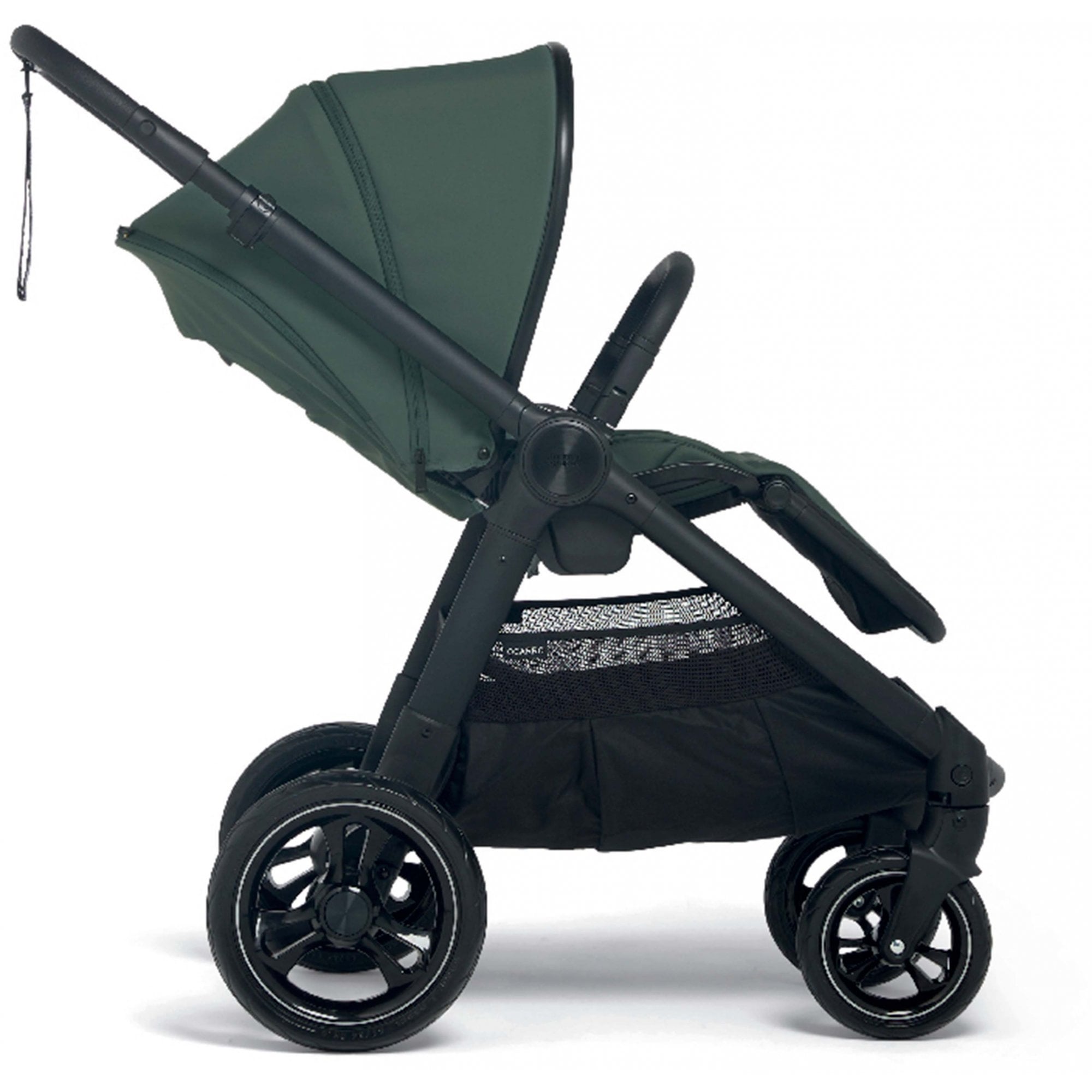 Mamas & Papas Ocarro Pushchair Essential Bundle Oasis + Cabriofix & Base