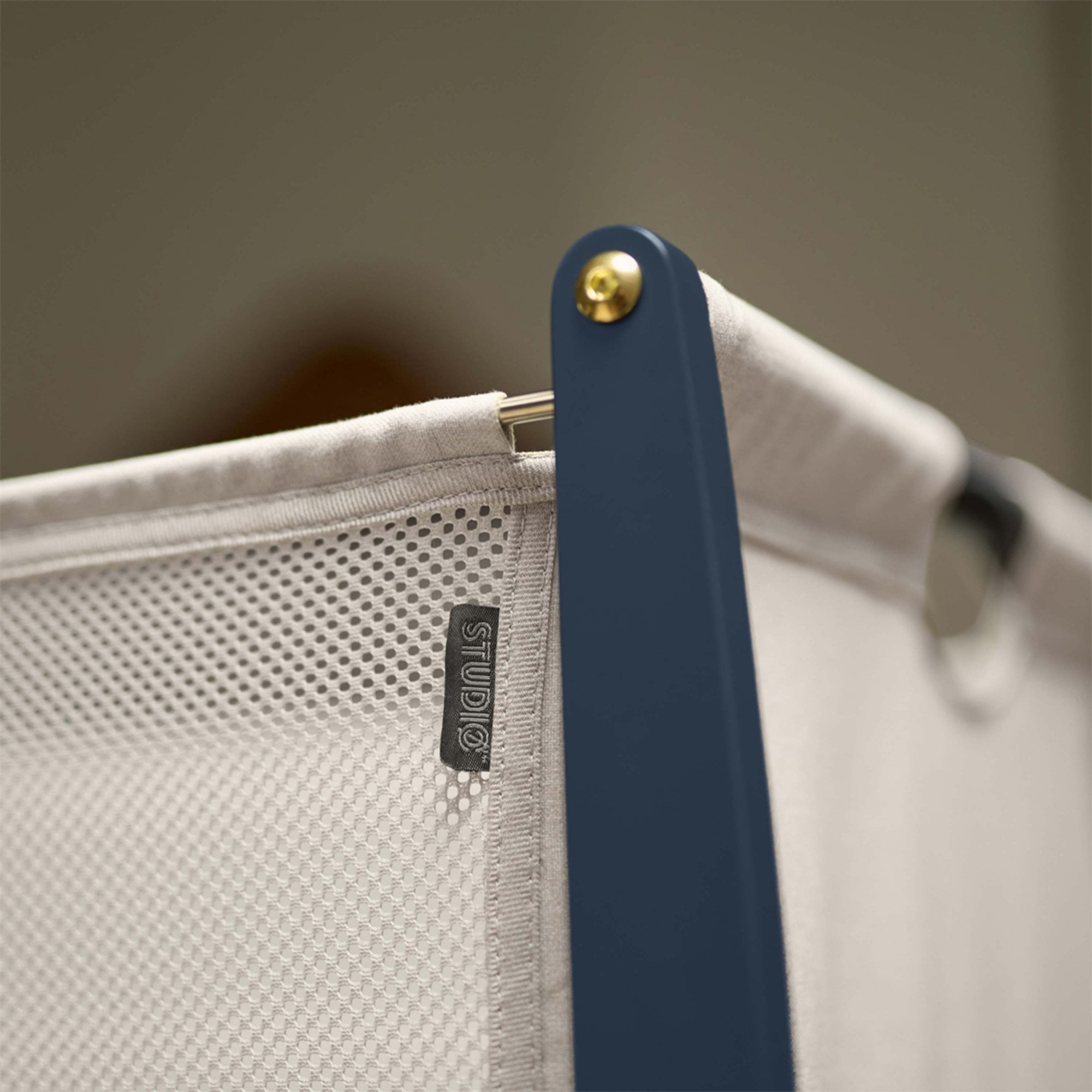 SNUZ SnuzPod Studio Bedside Crib London Navy