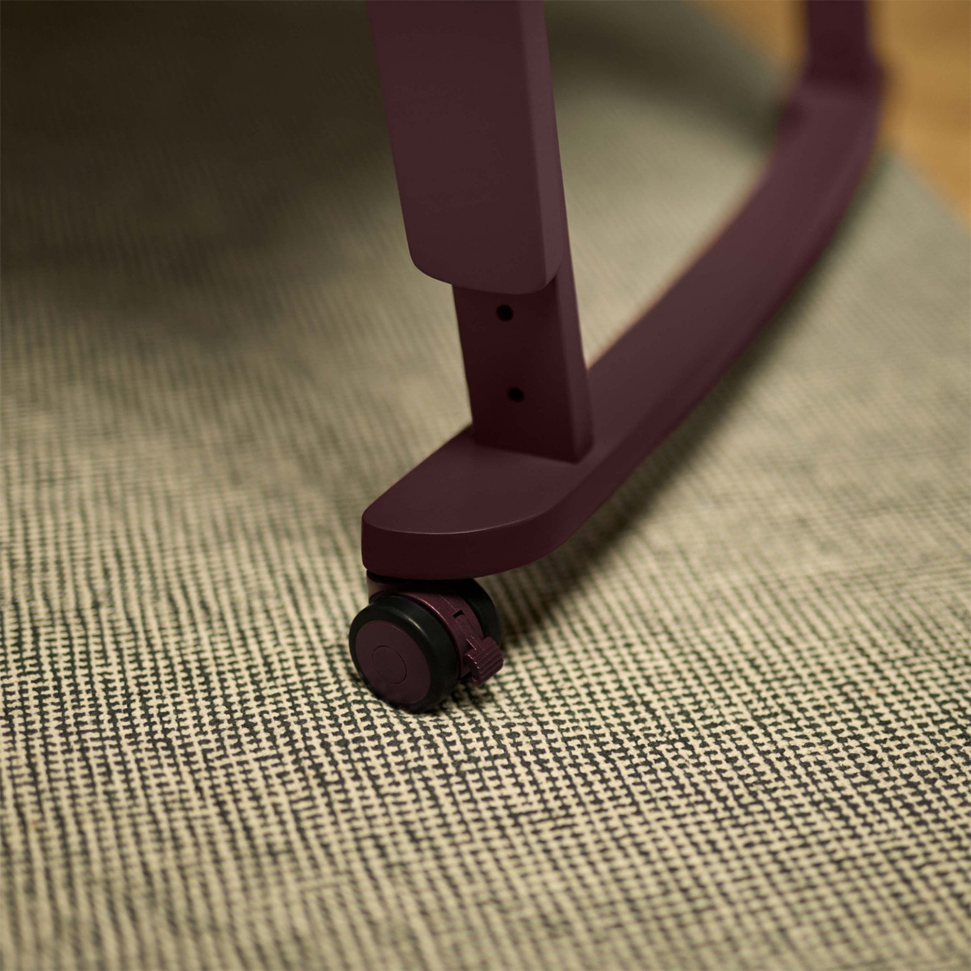 SNUZ SnuzPod Studio Bedside Crib Rome Burgundy