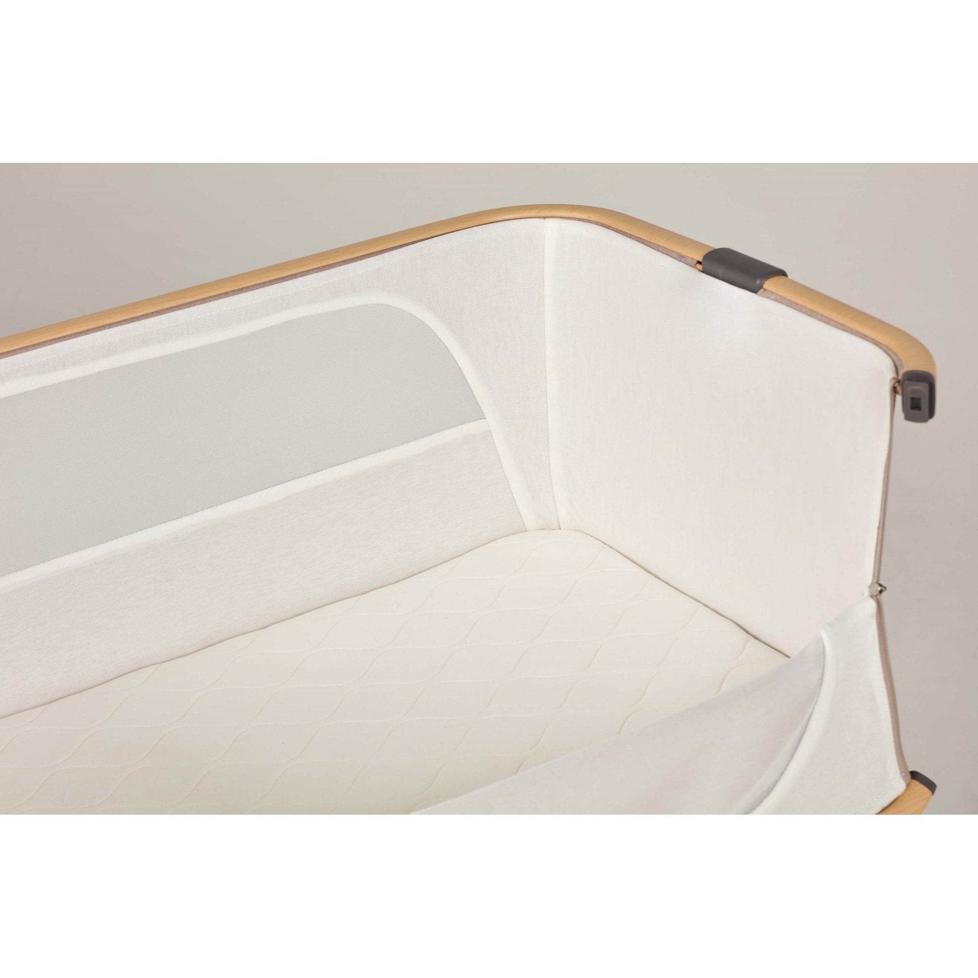 Silver Cross Lunar Bedside Crib Oatmeal