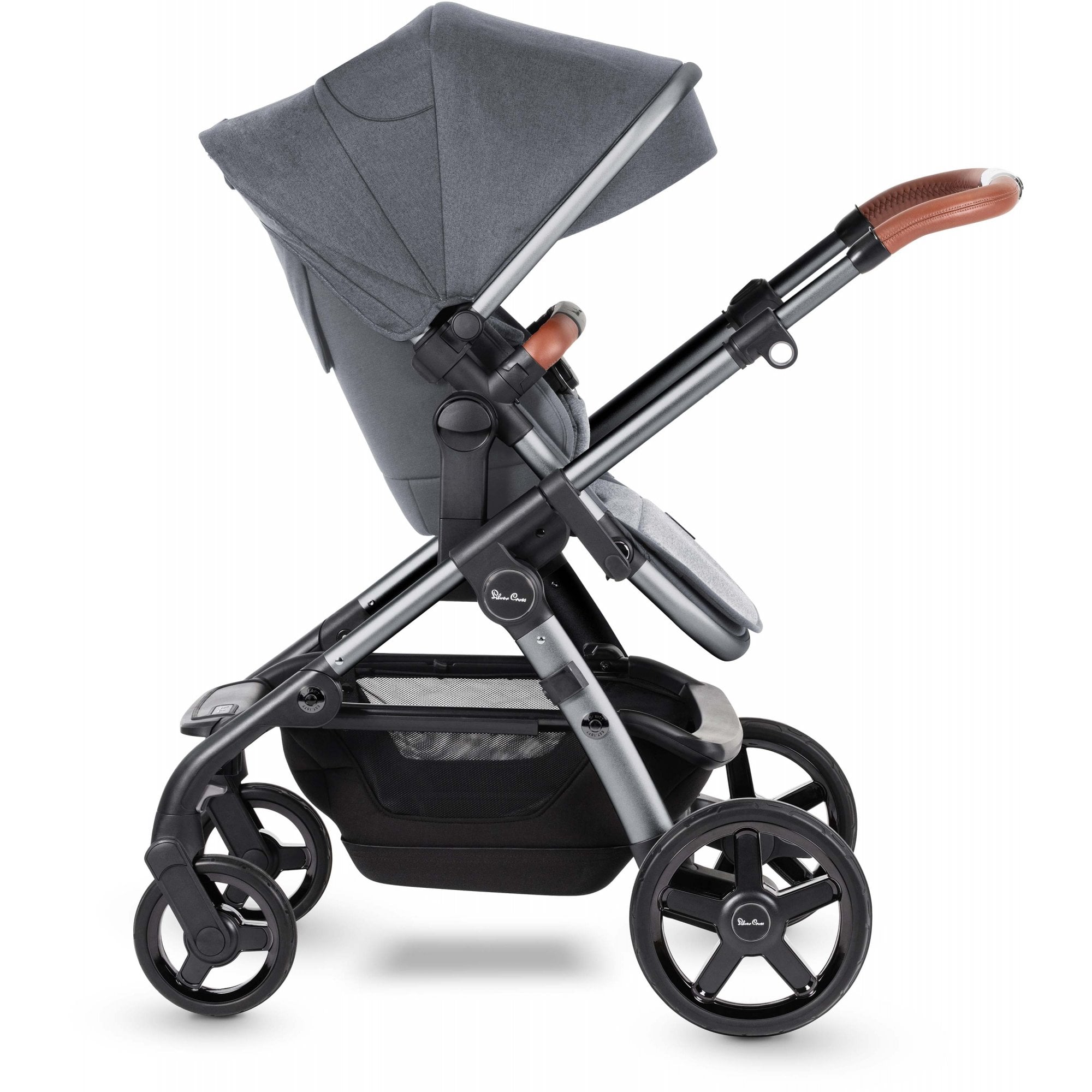 Silver Cross Wave 3 Pram + Ultimate Pack + Dream & Base Lunar