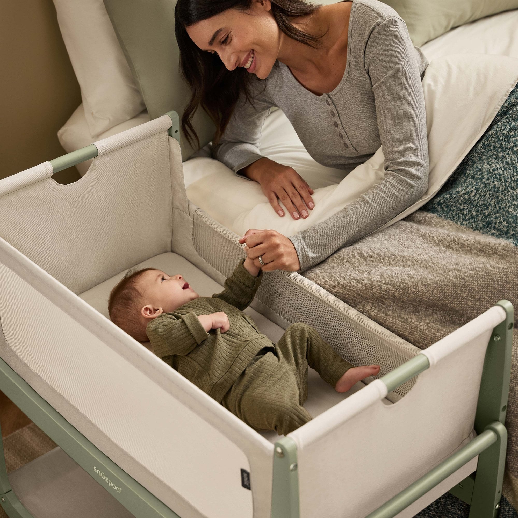 Snuz Snuzpod 5 Bedside Crib Sage