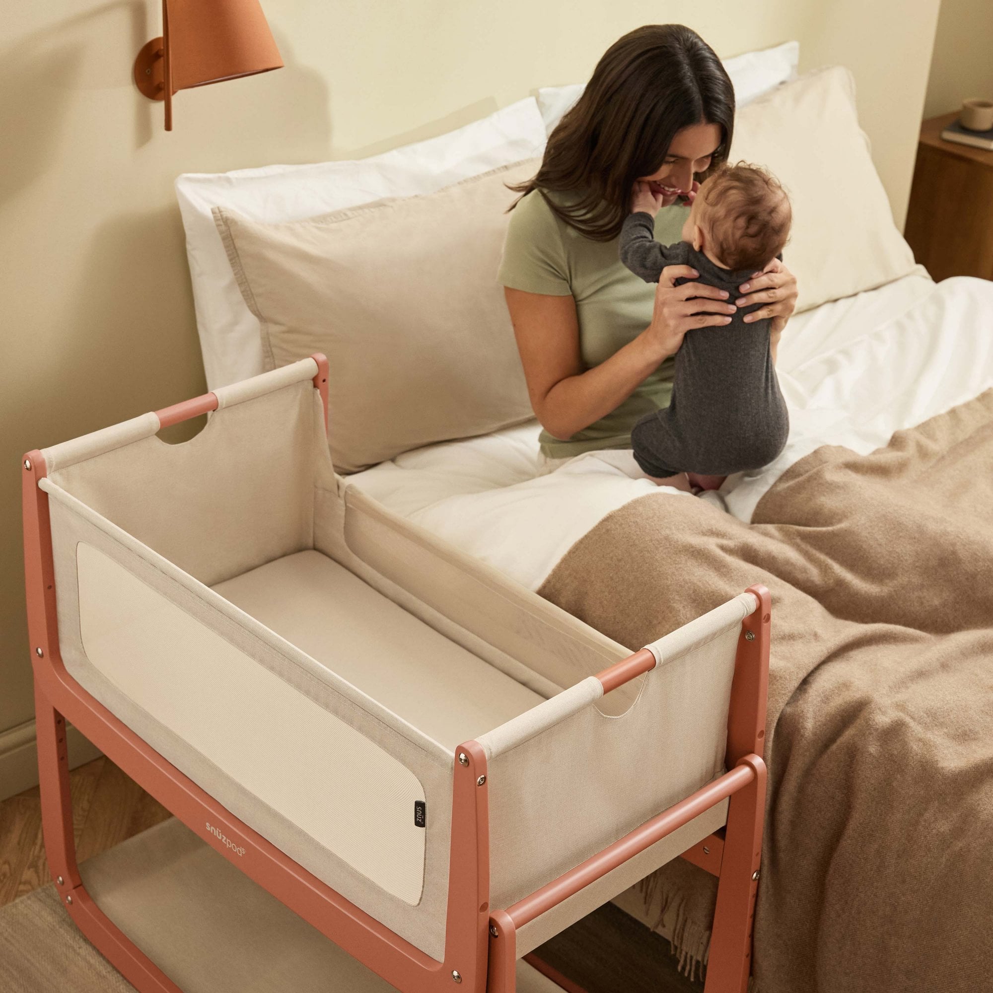 Snuz Snuzpod 5 Bedside Crib Terracotta