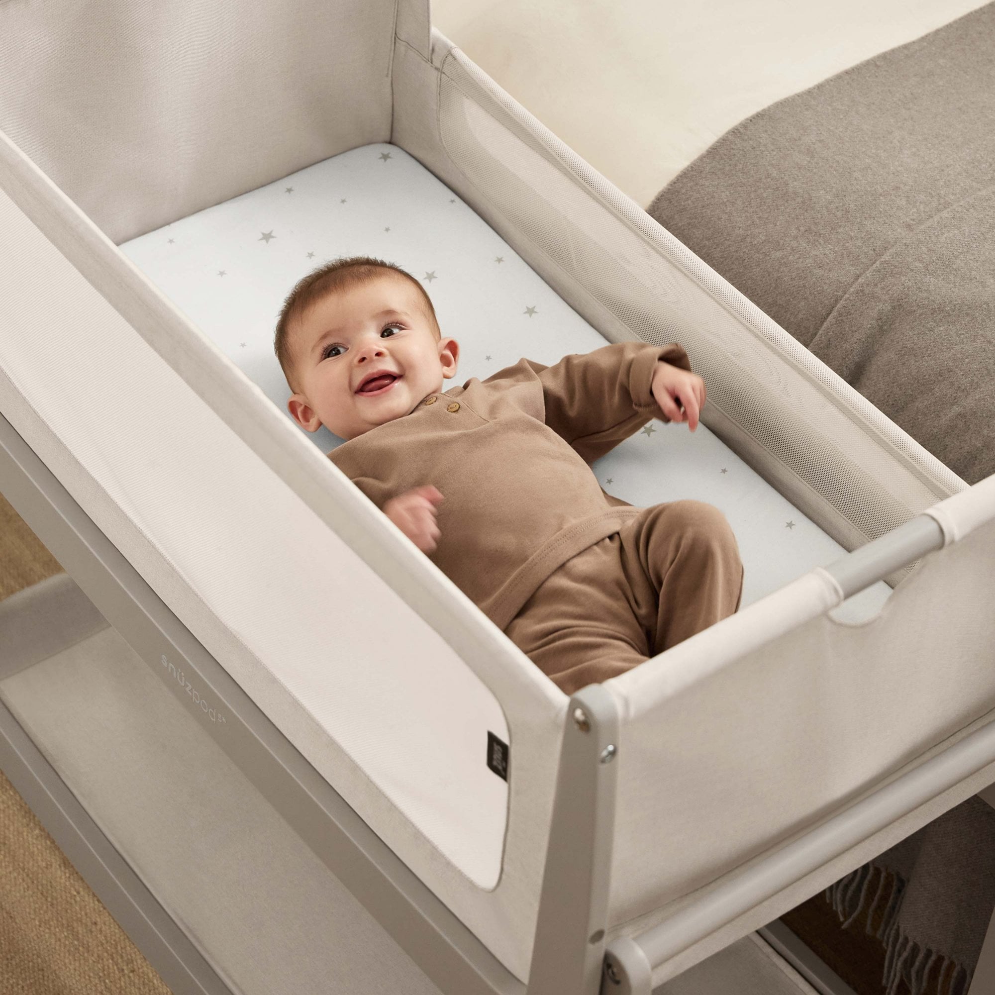 Snuz Snuzpod 5 Bedside Crib Pebble