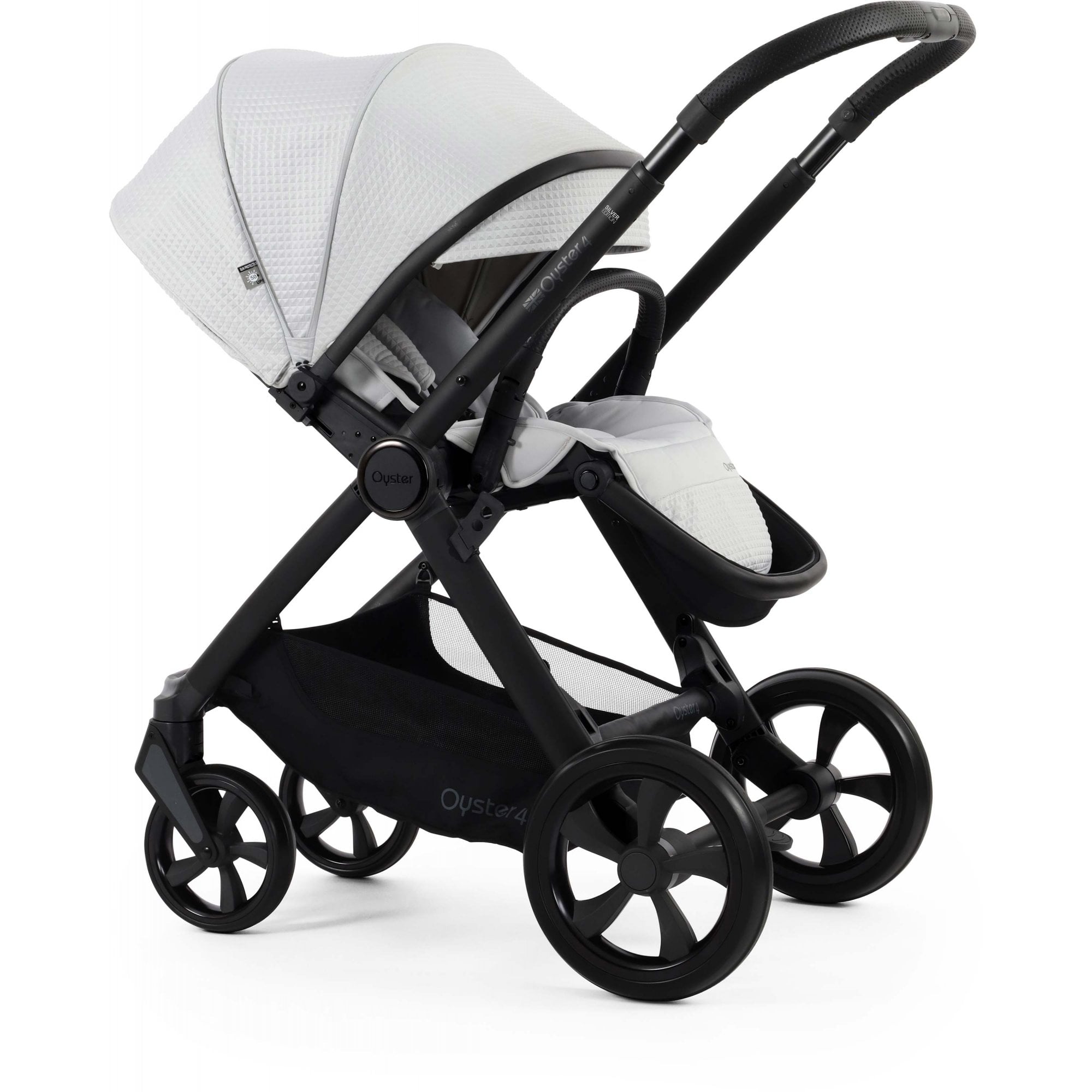 Oyster 4 Essential Bundle Jubilee + Cabriofix Car Seat