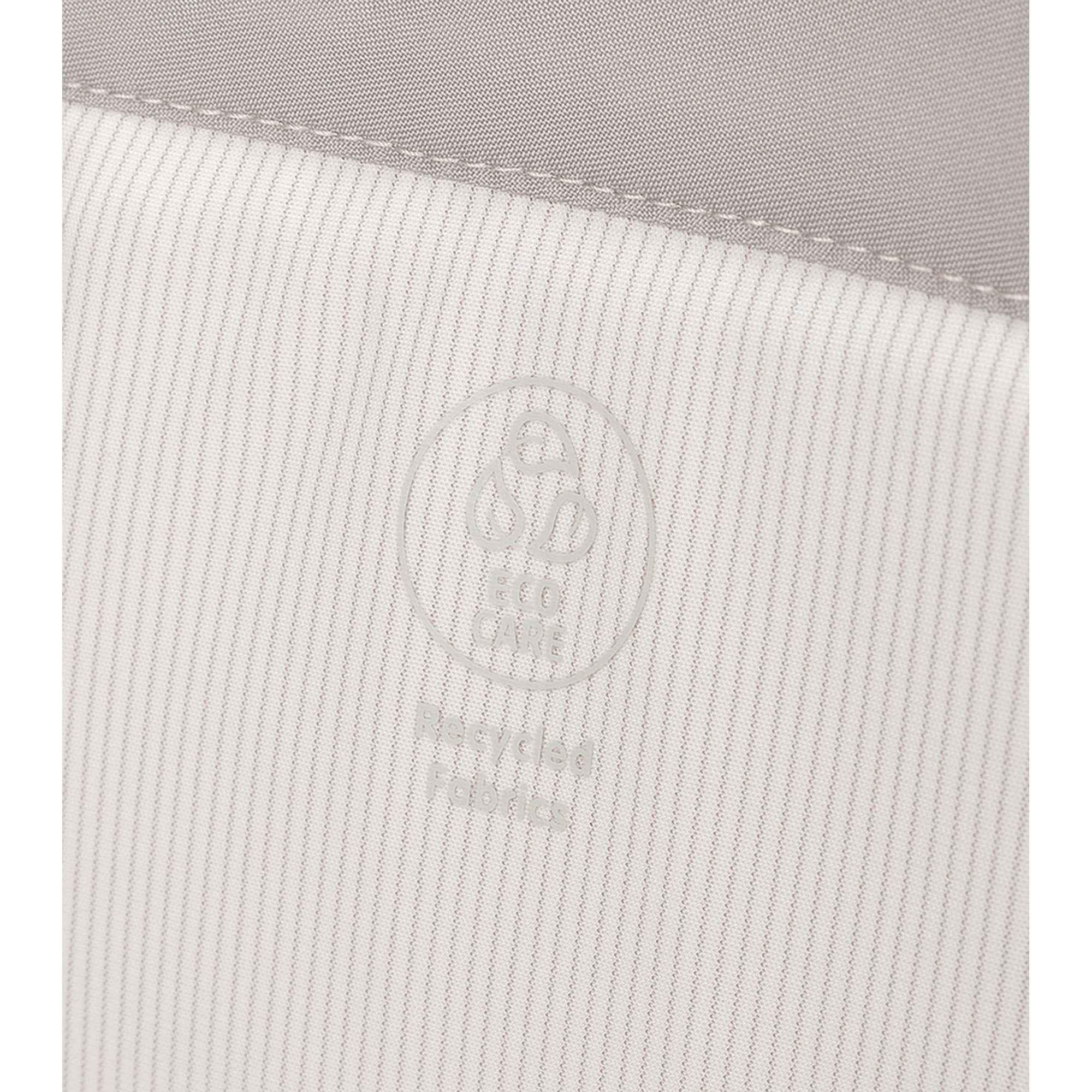 Maxi Cosi Iora Air Co-Sleeping Crib Classic Beige