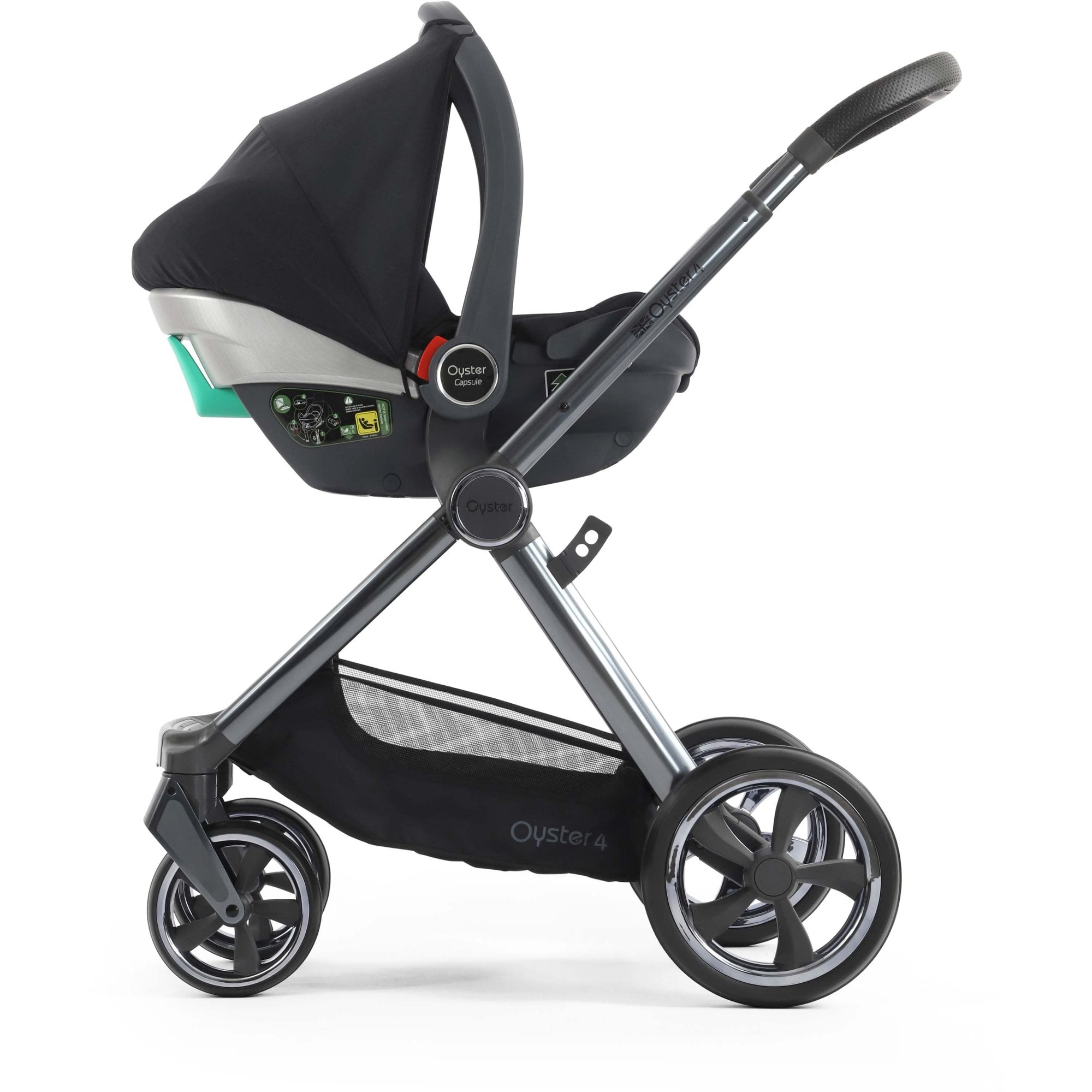 Oyster 4 Luxury Bundle Carbonite + Cabriofix Car Seat