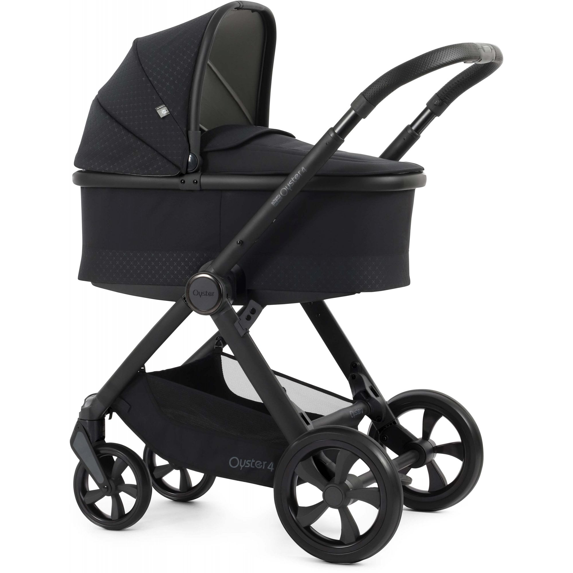 Oyster 4 Ultimate Bundle Raven + Cabriofix Car Seat