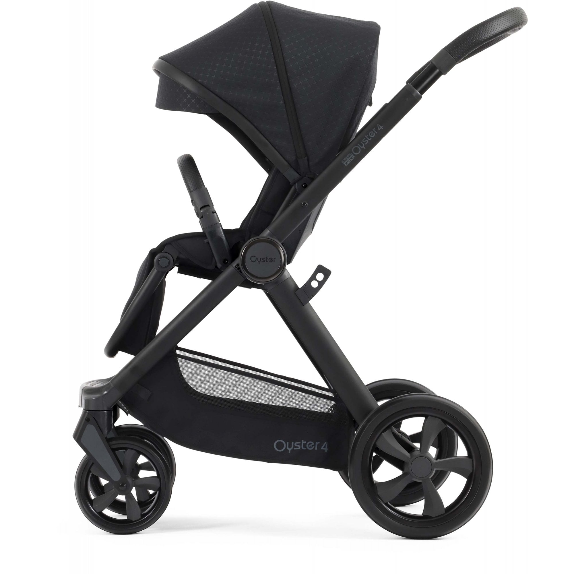 Oyster 4 Ultimate Bundle Raven + Cabriofix Car Seat