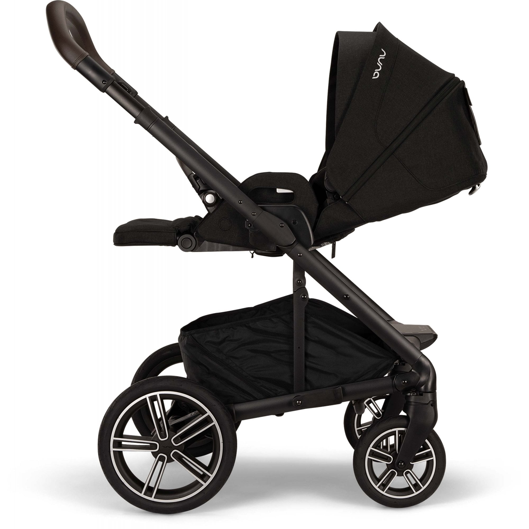 Nuna Mixx Next Pushchair Caviar
