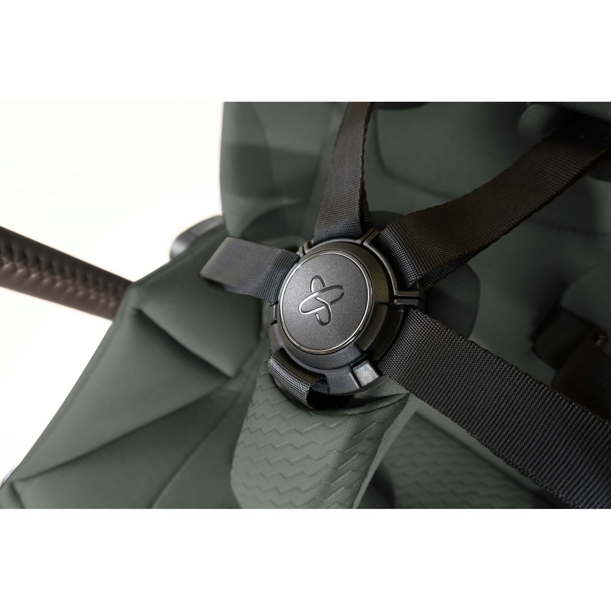 Silver Cross Cove Ultimate 360 Car Seat Bundle Pewter