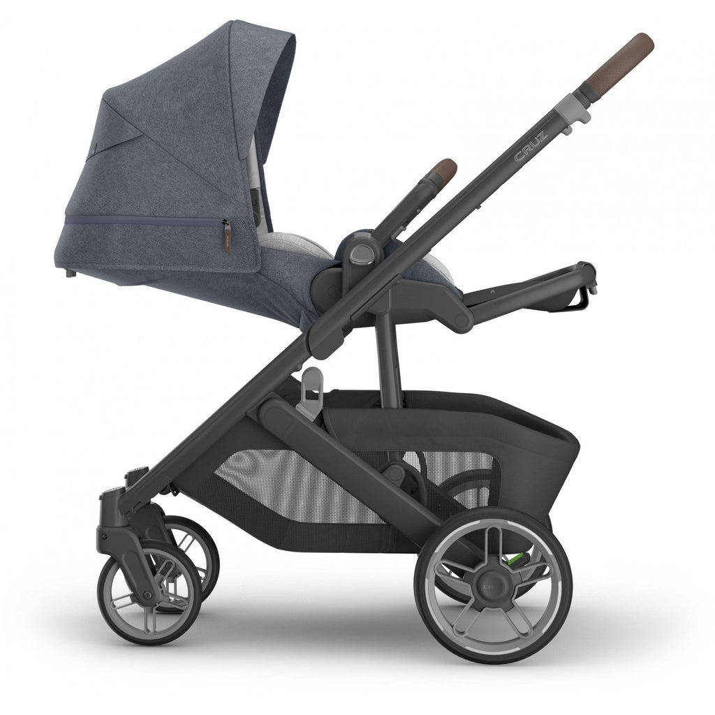 Uppababy Cruz V3 Pushchair Julian