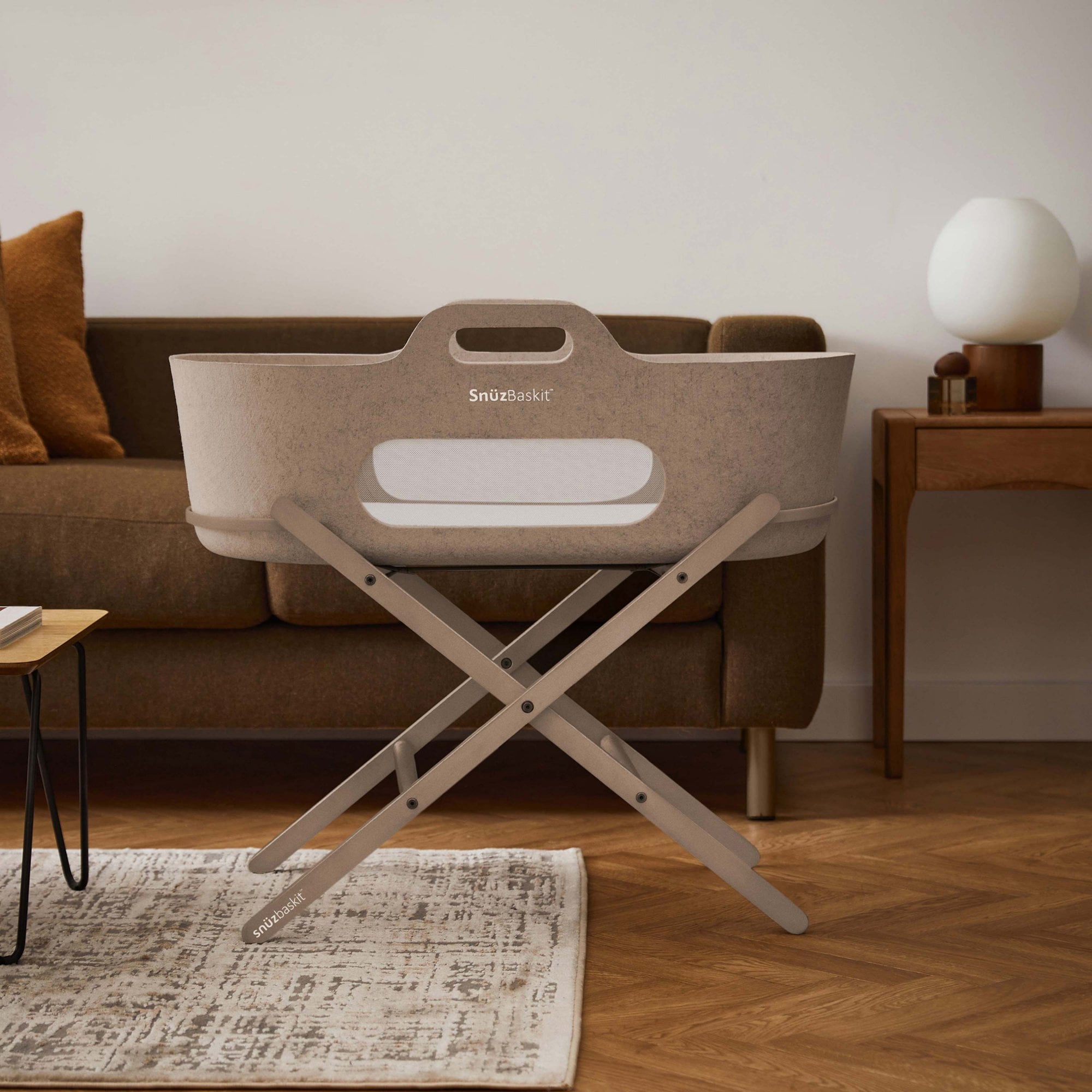 SNUZ SnuzBaskit Mocha & Stand