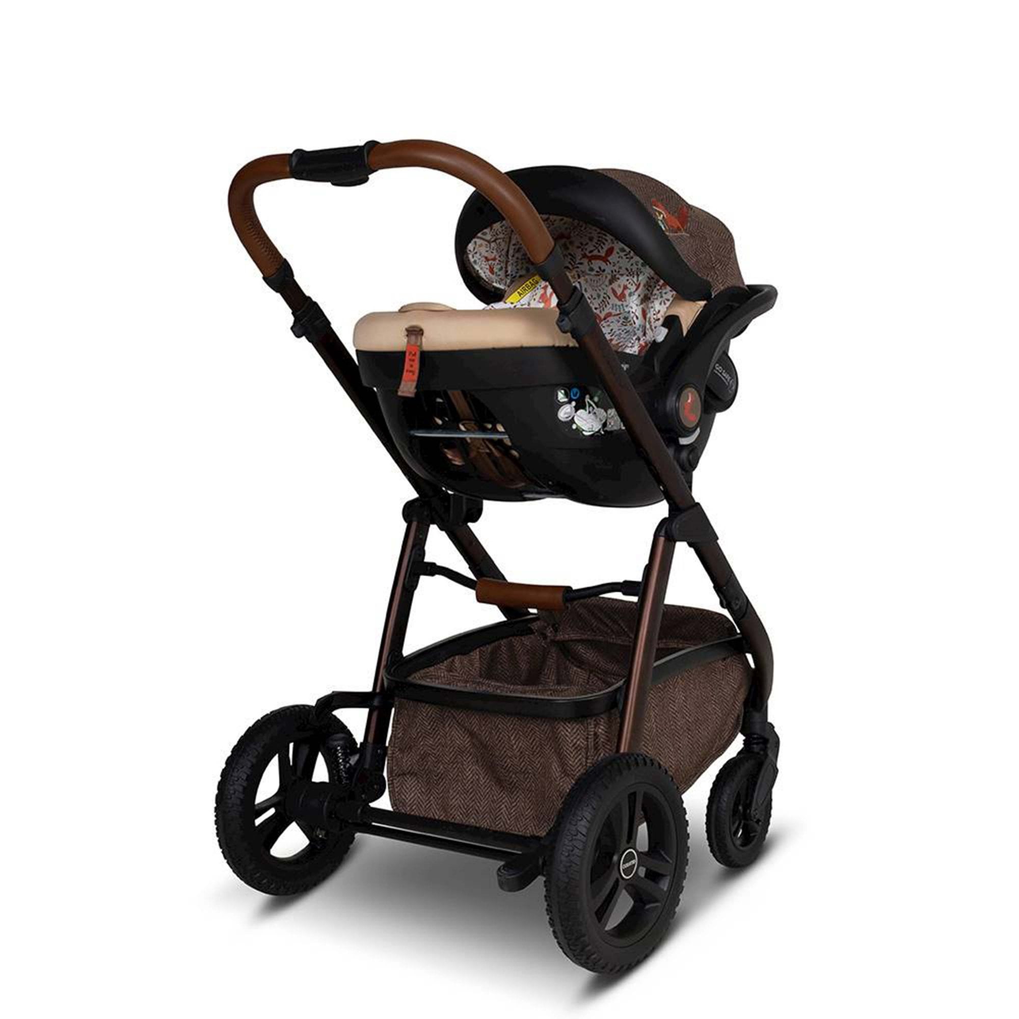 Cosatto Wow 3 Family All Stage Duo Base All Seasons Bundle Foxford Hall