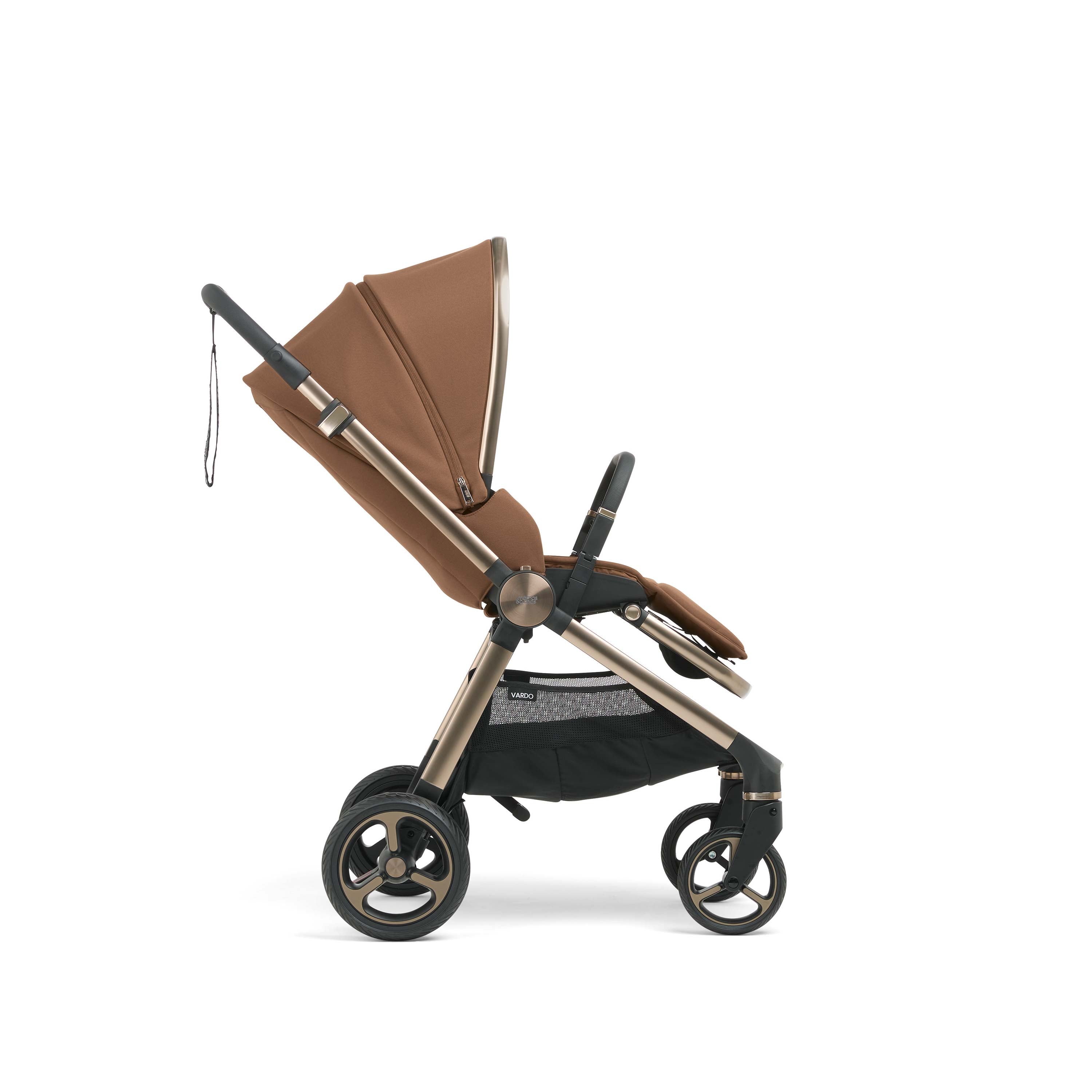 Mamas & Papas Vardo Essential Kit Nutmeg + Cabriofix & Base