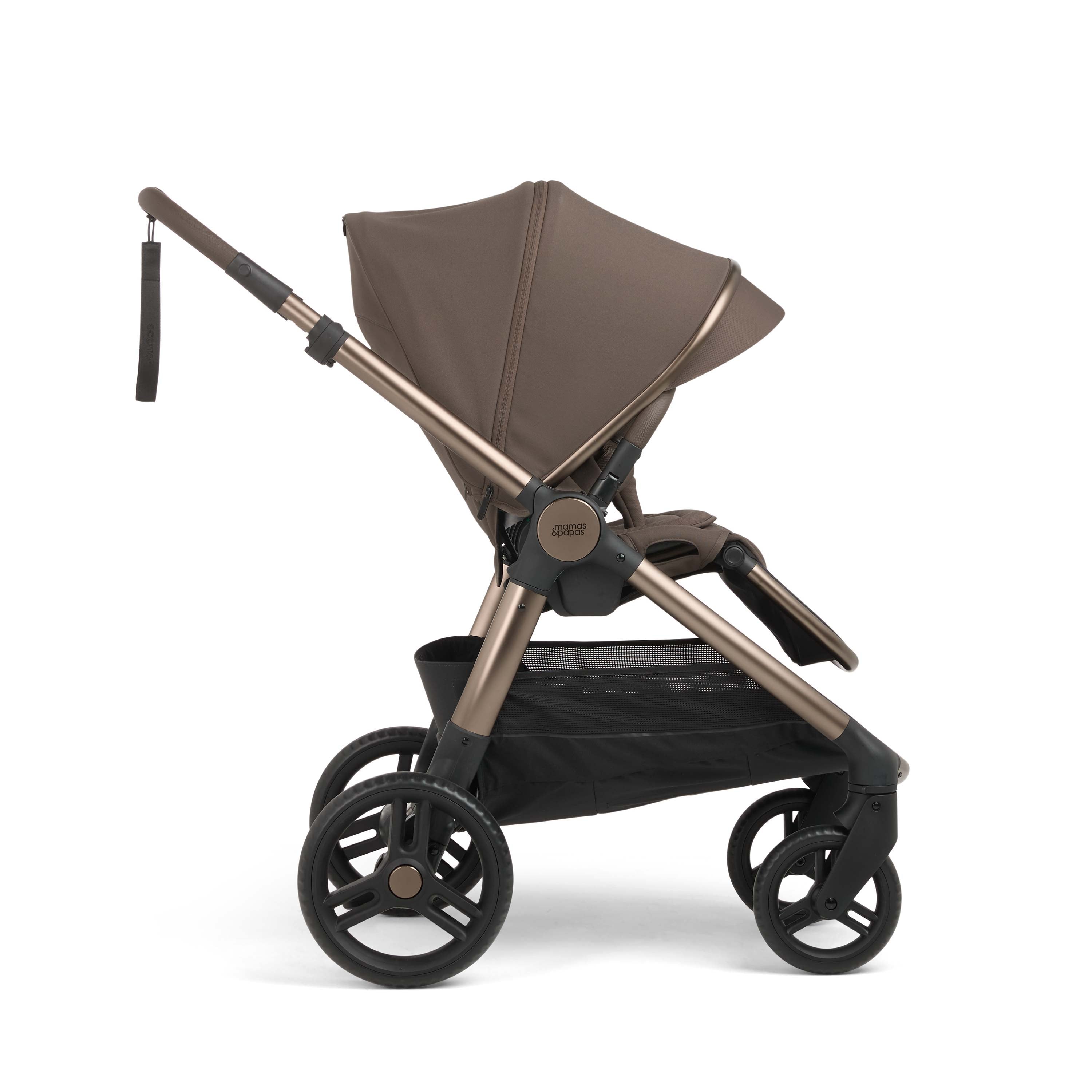 Mamas & Papas Ocarro 2 Essential Bundle (Crema) – Pebble 360 Pro2 & FamilyFix Base