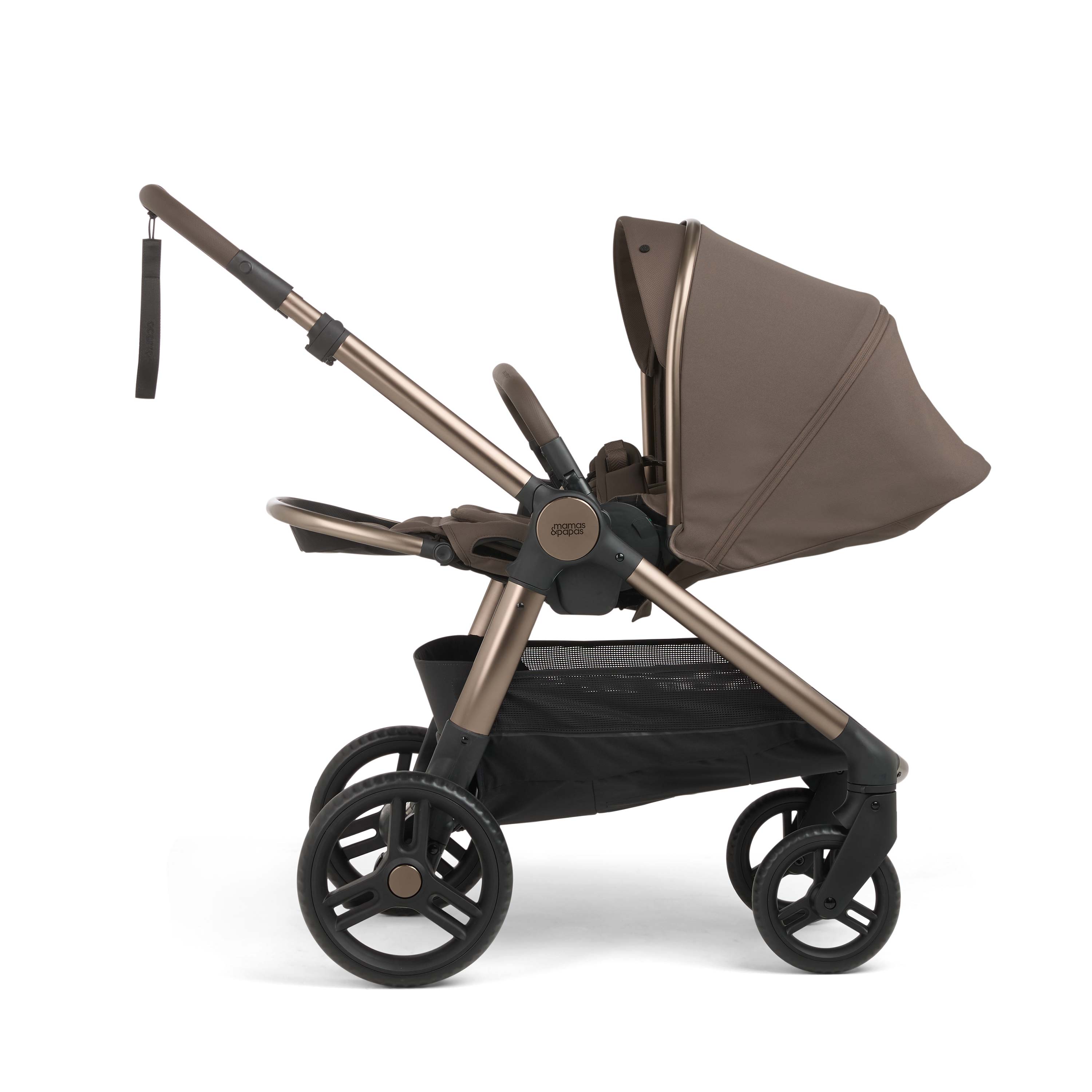 Mamas & Papas Ocarro 2 Essential Bundle (Crema) – Pebble 360 Pro2 & FamilyFix Base