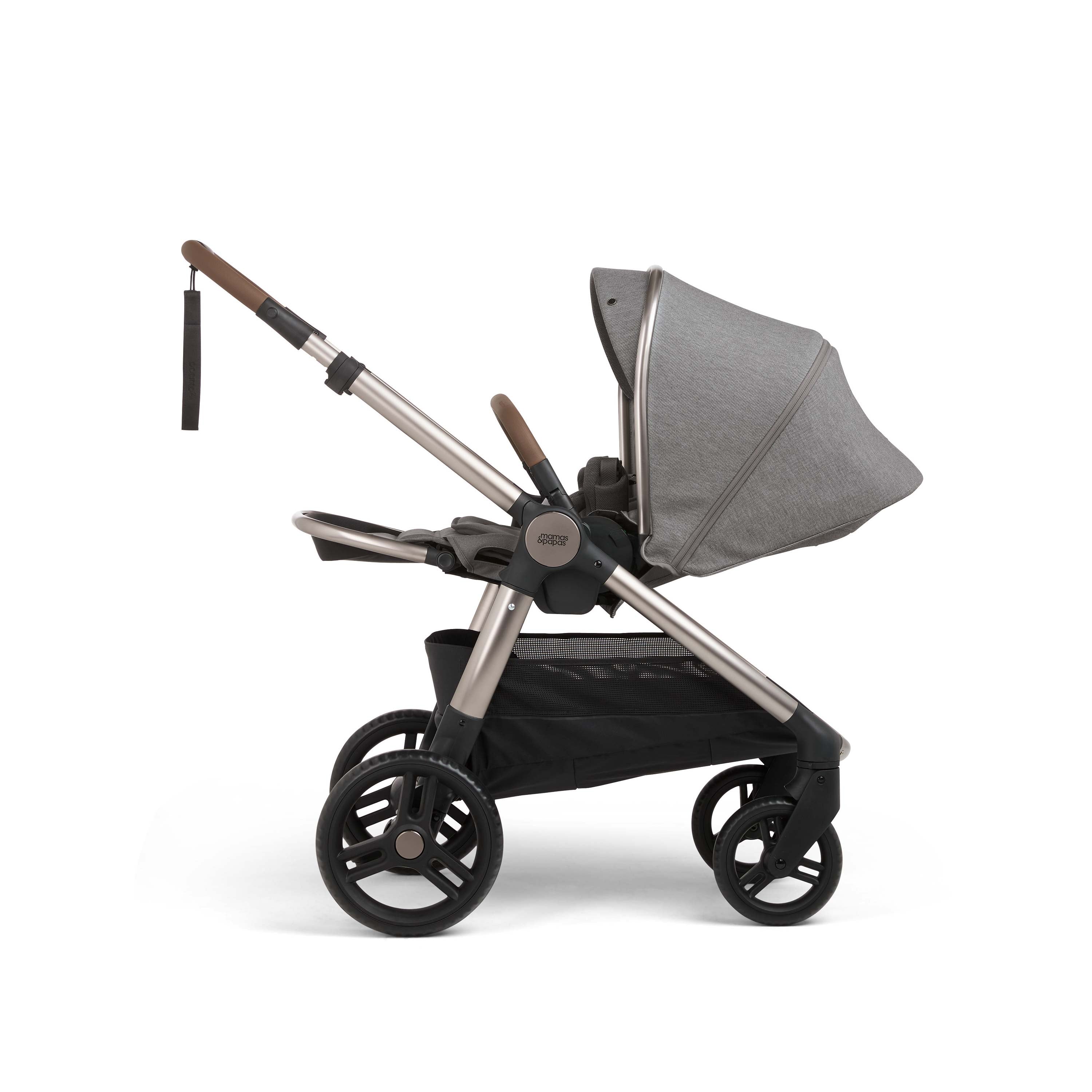 Mamas & Papas Ocarro 2 Essential Bundle (Heritage) – Pebble 360 Pro2 & FamilyFix Base