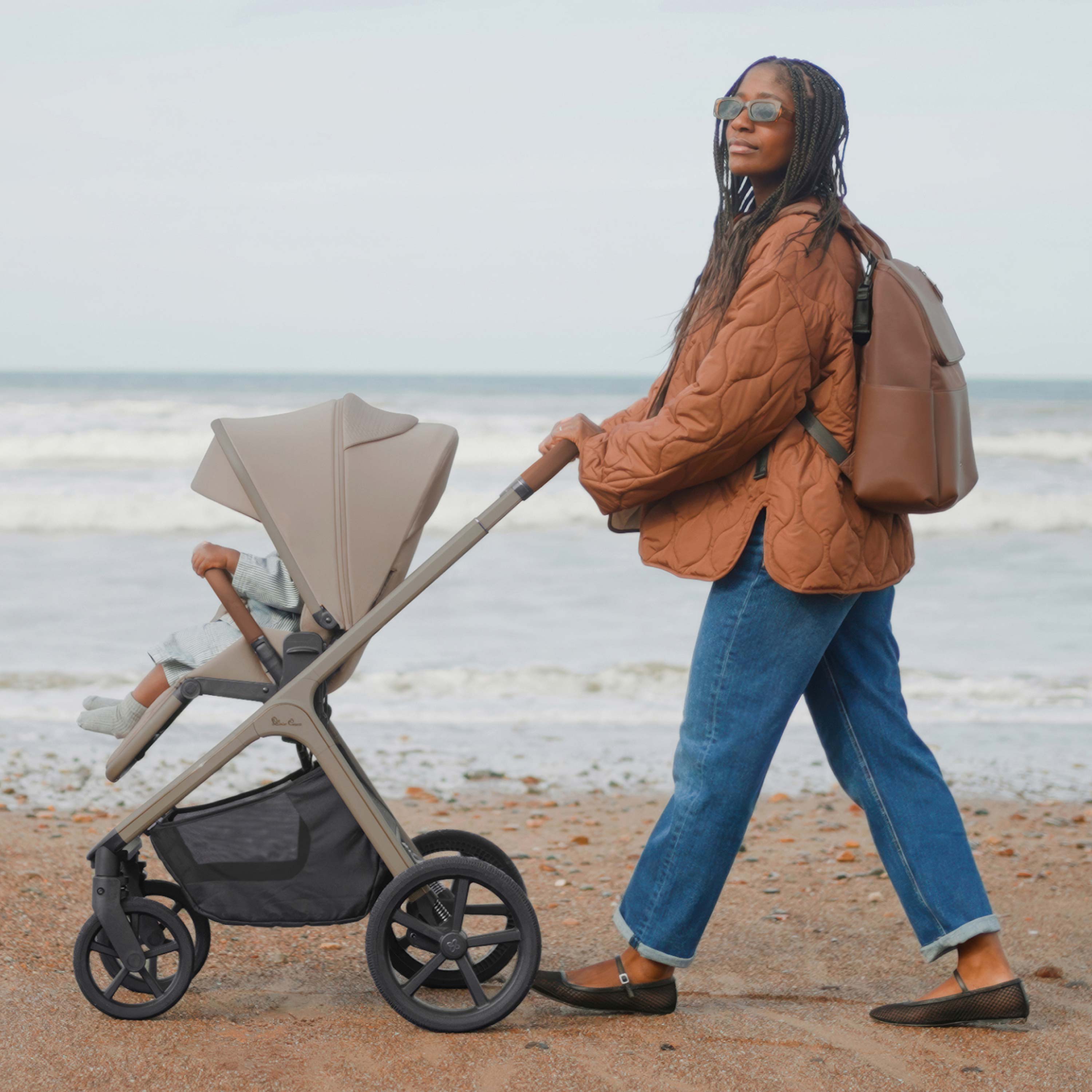 Silver Cross Cove 2 Ultimate 360 Infant Carrier Bundle | Champagne with Black Car Seat