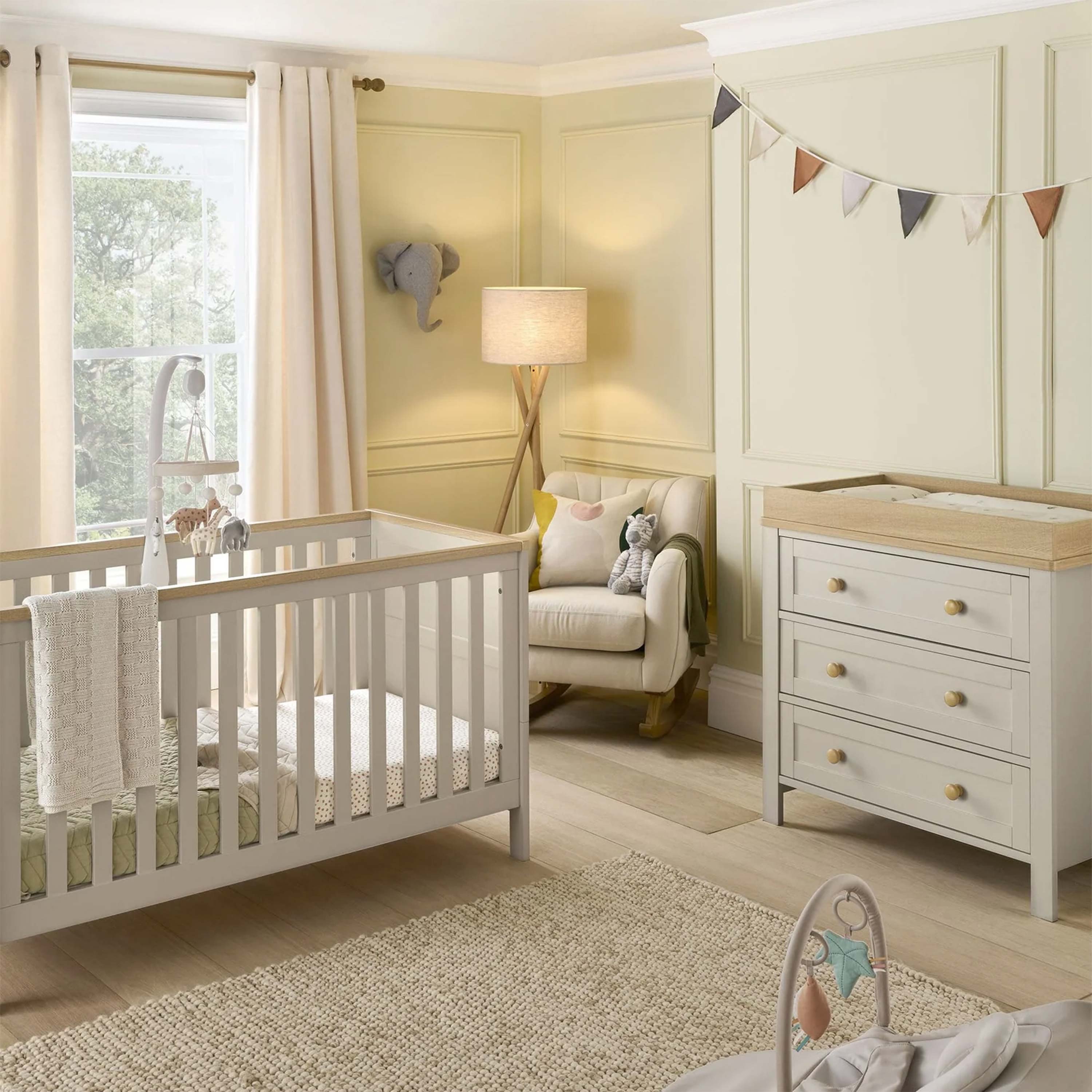 Mamas and Papas Pebble Grey 2 Piece nursery Set